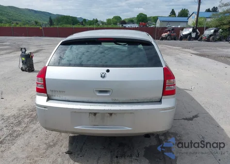 2005 Dodge Magnum Sxt z USA, uszkodzony, nr VIN 2D4GZ48V358579406